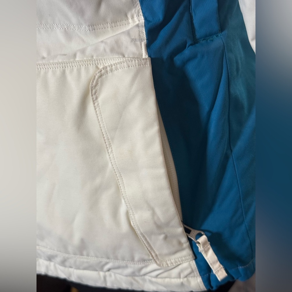Body Glove snow jacket - Picture 12 of 13